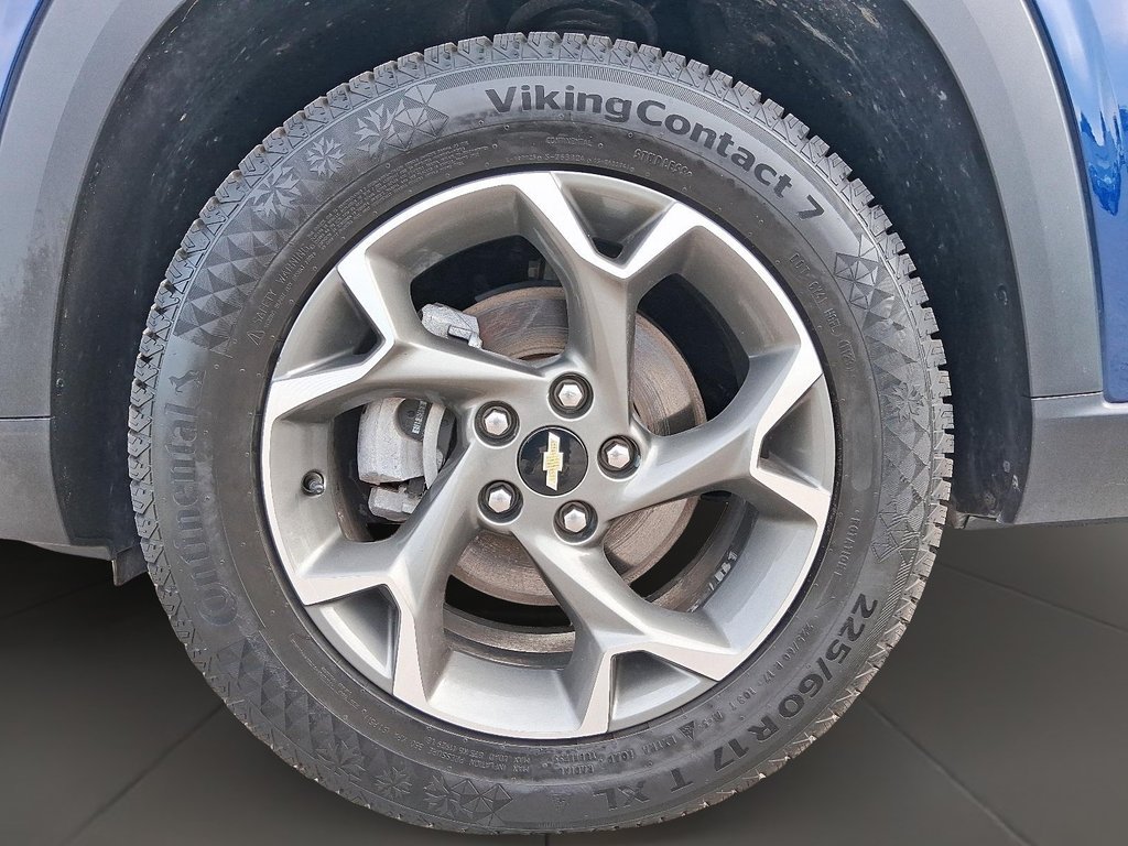 2024 Chevrolet Trax LT in Stratford, Ontario - 7 - w1024h768px