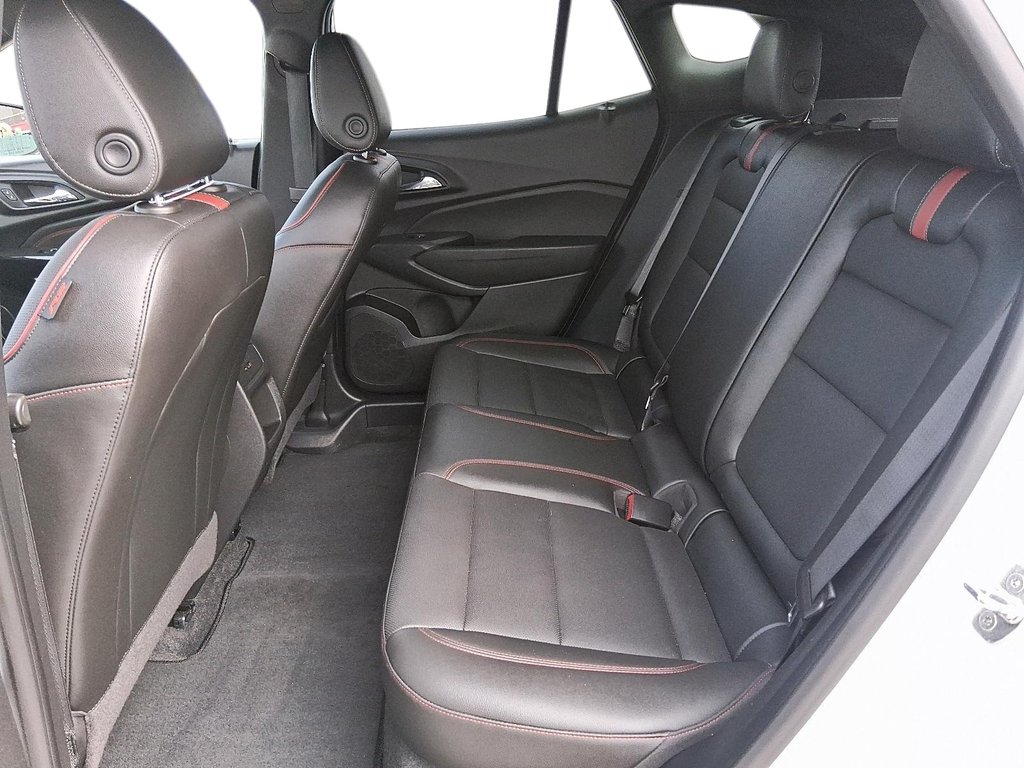 2024 Chevrolet Trax 2RS in Stratford, Ontario - 9 - w1024h768px