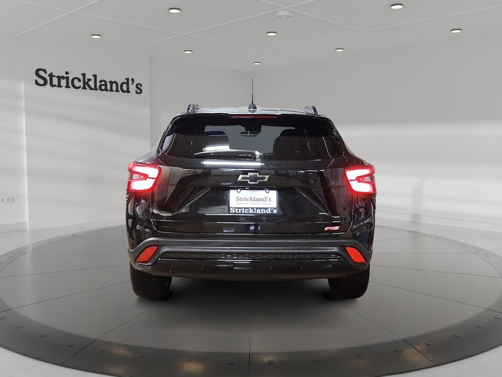 2024 Chevrolet Trax 1RS in Stratford, Ontario - 3 - w1024h768px