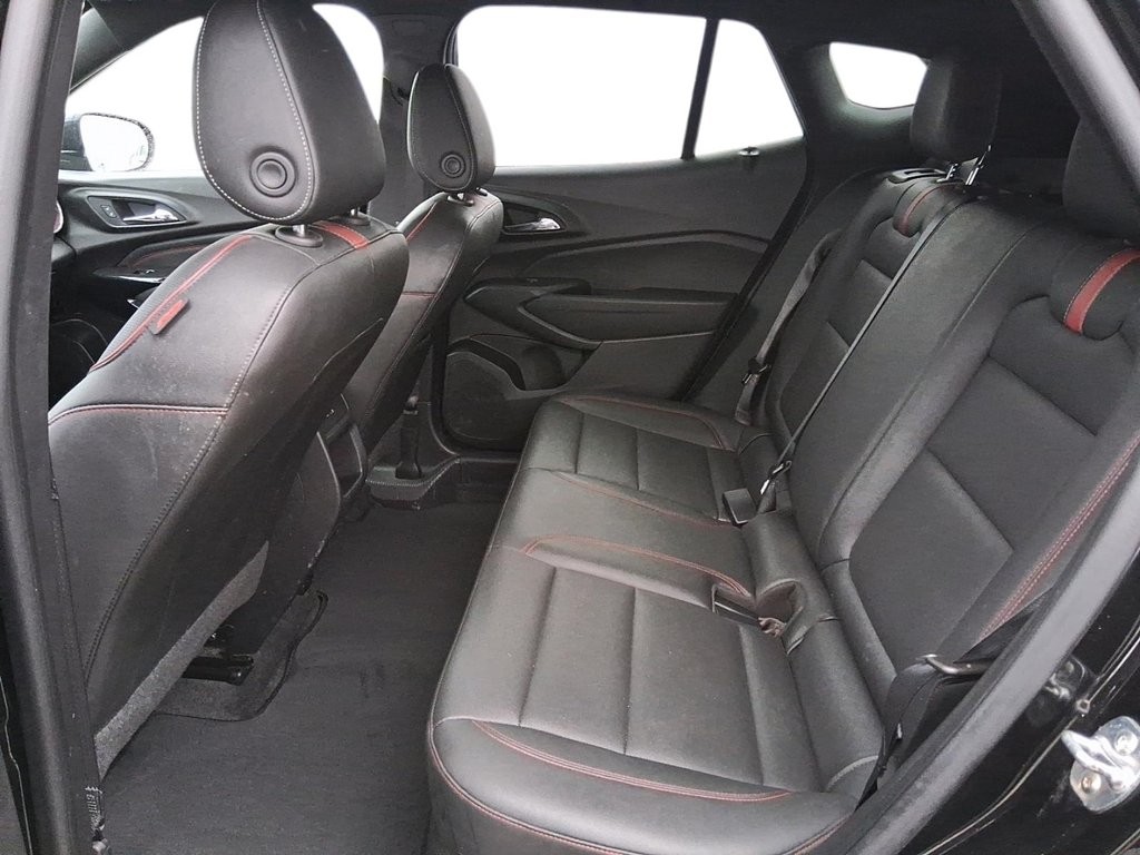 2024 Chevrolet Trax 1RS in Stratford, Ontario - 9 - w1024h768px