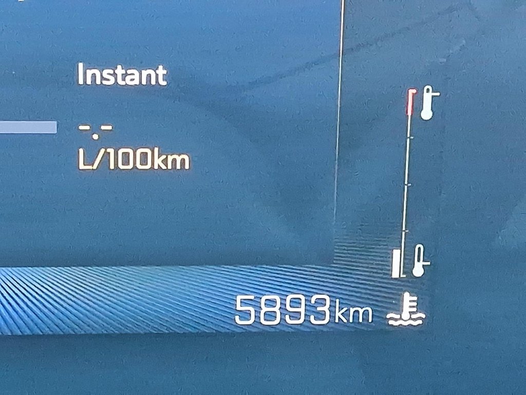 2025 Chevrolet Trax FWD 4dr ACTIV in Stratford, Ontario - 14 - w1024h768px