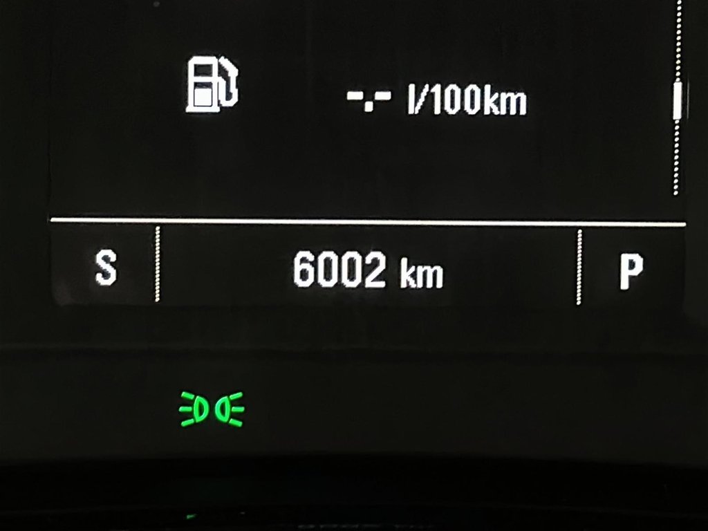 2025 Chevrolet Trax FWD 4dr 1RS in Stratford, Ontario - 11 - w1024h768px