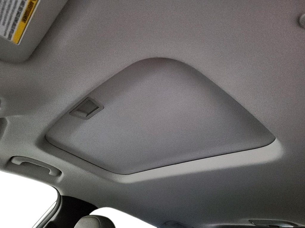 2025 Chevrolet Trax FWD 4dr ACTIV in Stratford, Ontario - 15 - w1024h768px