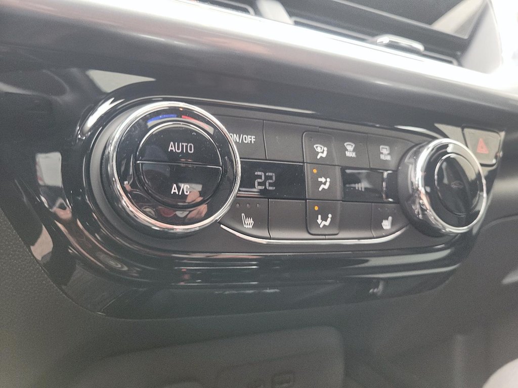 2026 Chevrolet Trax FWD 4dr LT in Stratford, Ontario - 15 - w1024h768px