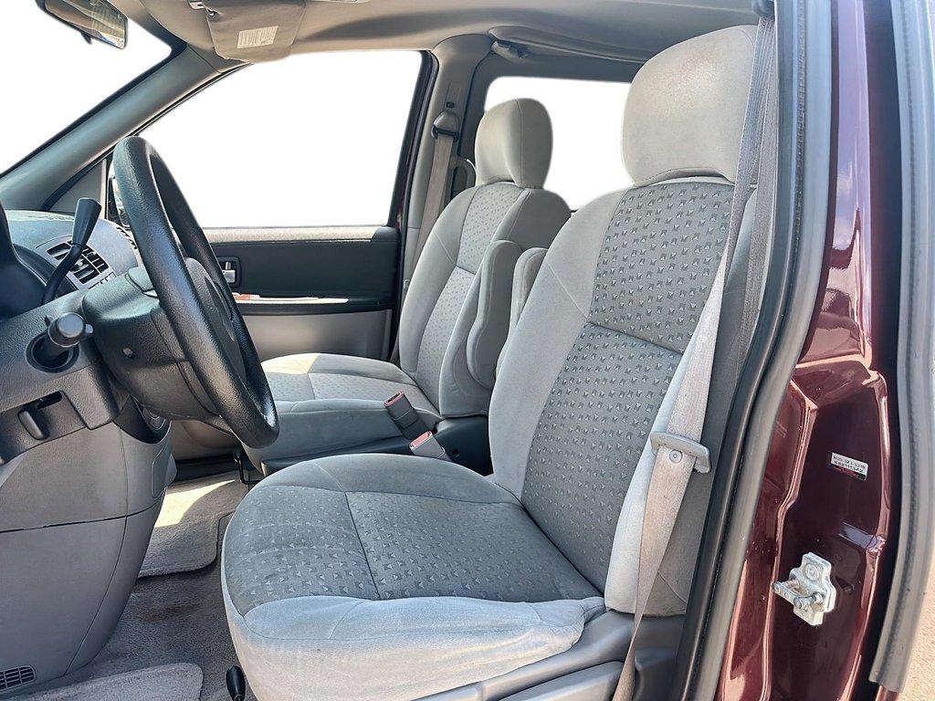 2008 Chevrolet Uplander LS Wagon in Stratford, Ontario - 8 - w1024h768px