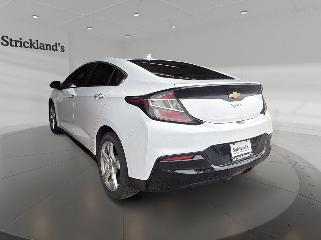 2018 Chevrolet Volt LT in Stratford, Ontario - 4 - w1024h768px