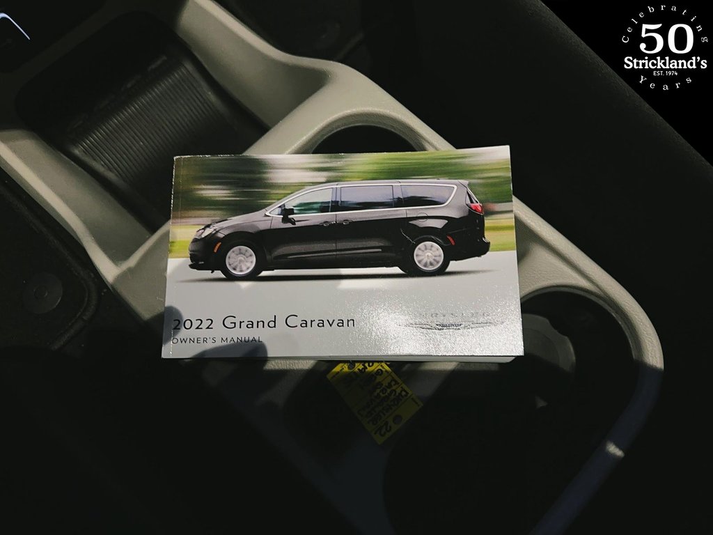 2022 Chrysler Grand Caravan SXT in Stratford, Ontario - 15 - w1024h768px