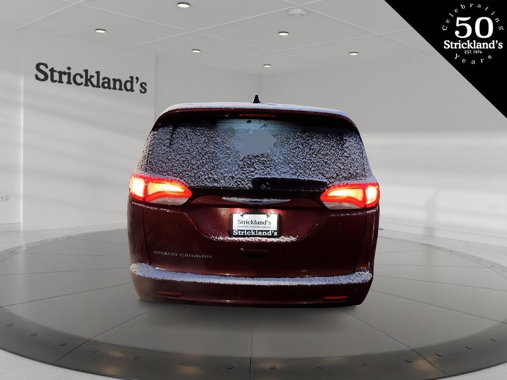 2022  Grand Caravan SXT in Stratford, Ontario - 3 - w1024h768px