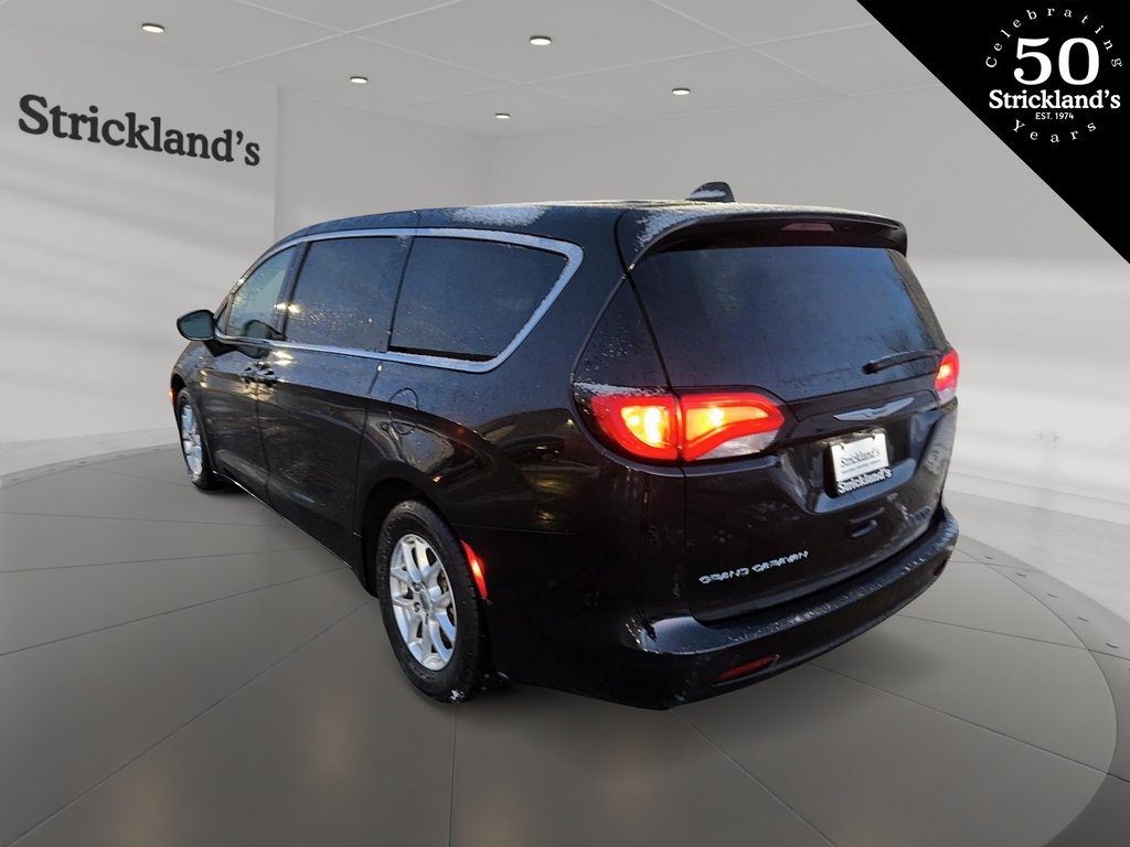 2022  Grand Caravan SXT in Stratford, Ontario - 4 - w1024h768px