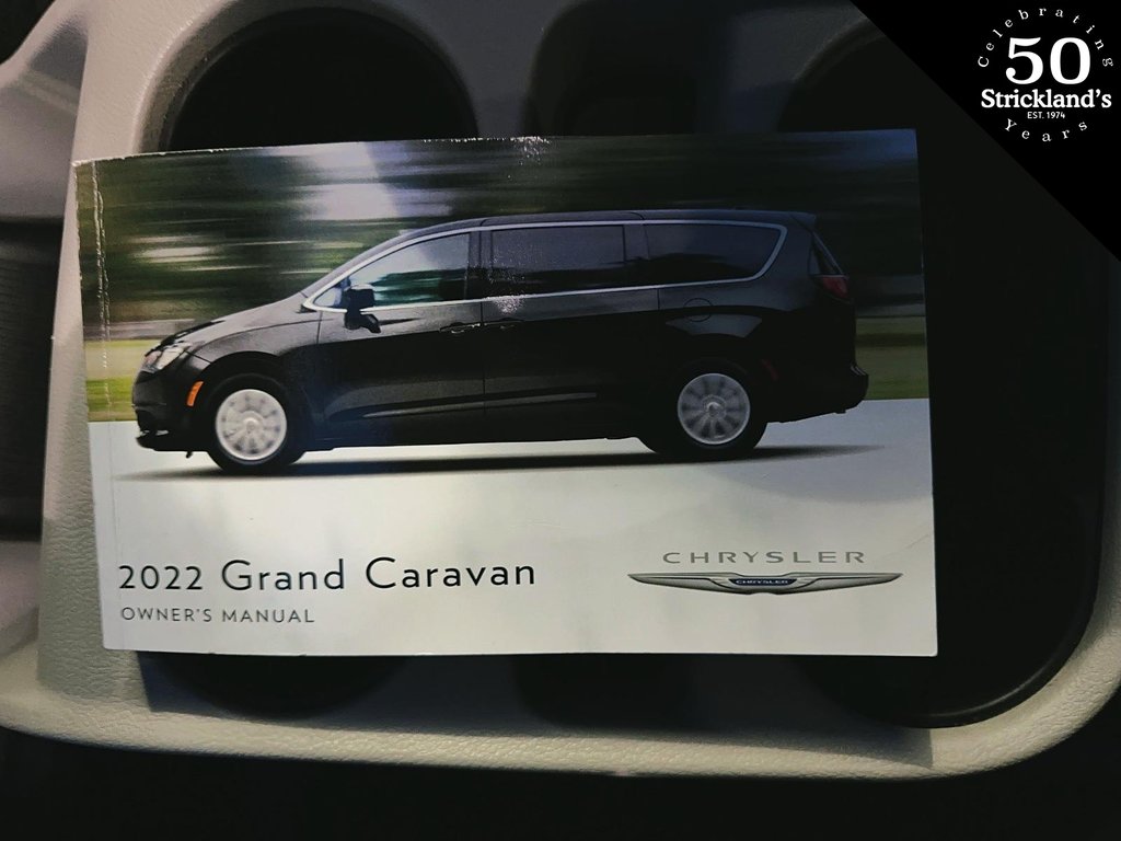 2022  Grand Caravan SXT in Stratford, Ontario - 15 - w1024h768px