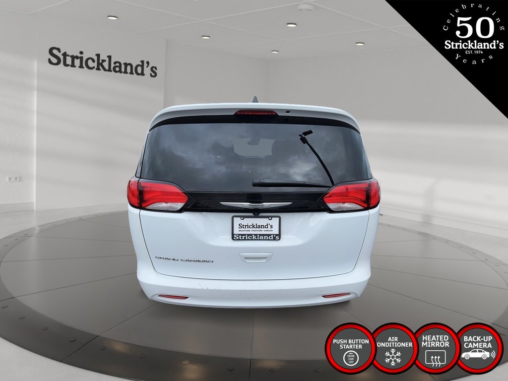 2023 Chrysler Grand Caravan SXT in Stratford, Ontario - 3 - w1024h768px