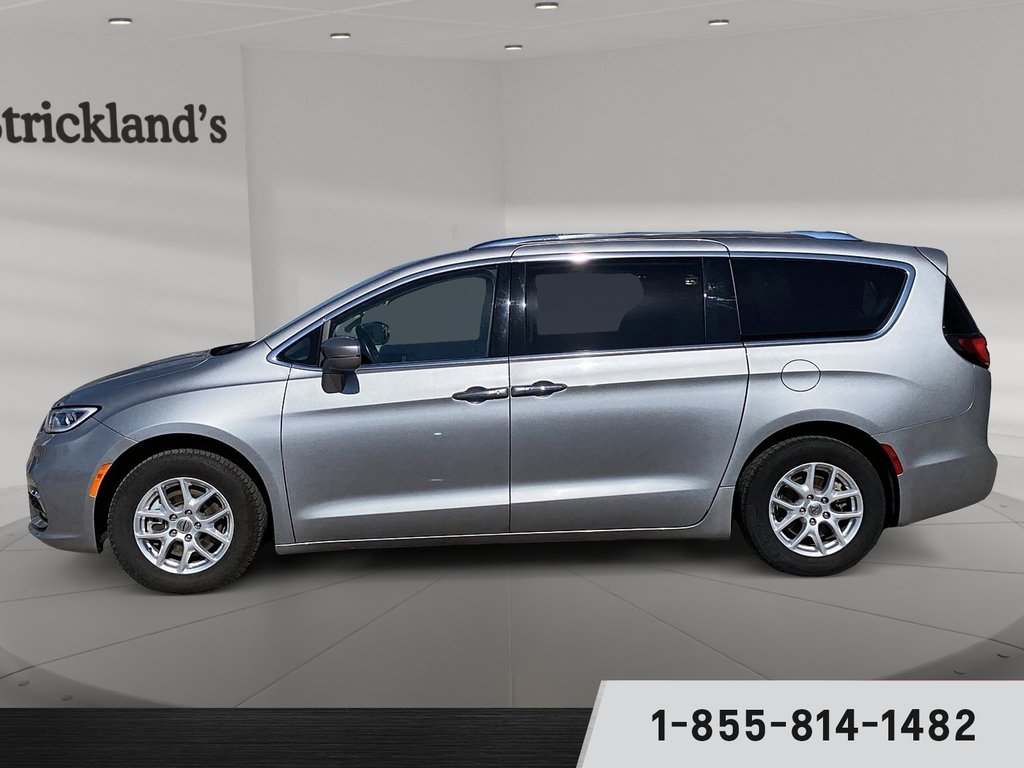 2021  Pacifica Touring L in Stratford, Ontario - 5 - w1024h768px