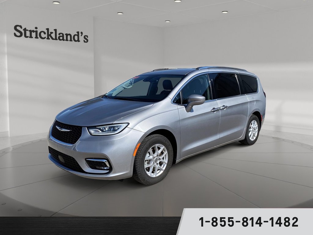 2021  Pacifica Touring L in Stratford, Ontario - 1 - w1024h768px