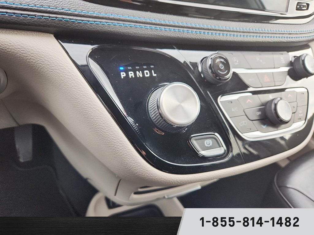 2021  Pacifica Touring L in Stratford, Ontario - 15 - w1024h768px