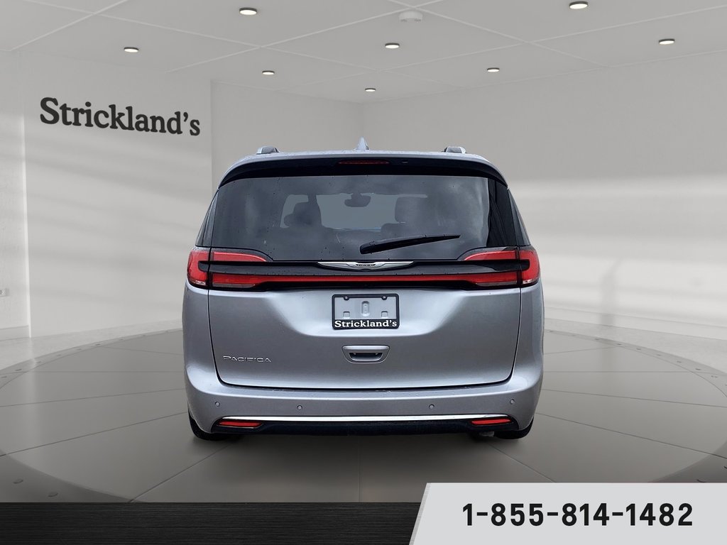 2021  Pacifica Touring L in Stratford, Ontario - 3 - w1024h768px