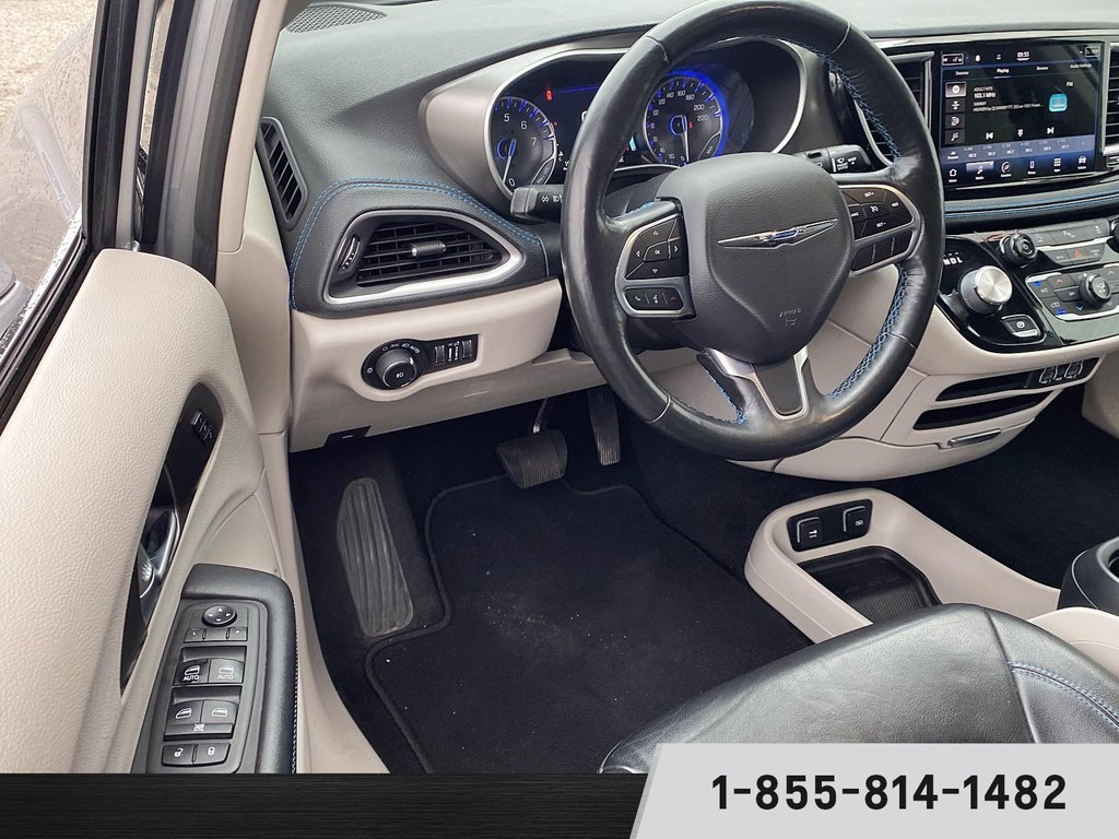 2021  Pacifica Touring L in Stratford, Ontario - 10 - w1024h768px
