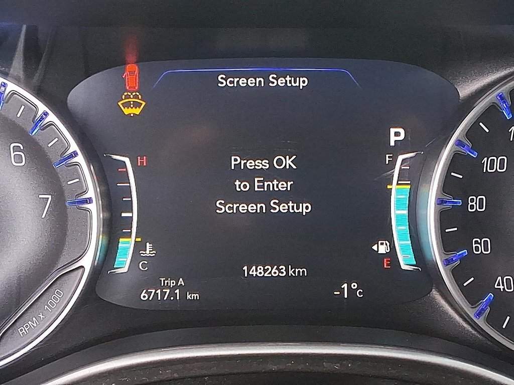 2021 Chrysler Pacifica Touring L in Stratford, Ontario - 14 - w1024h768px