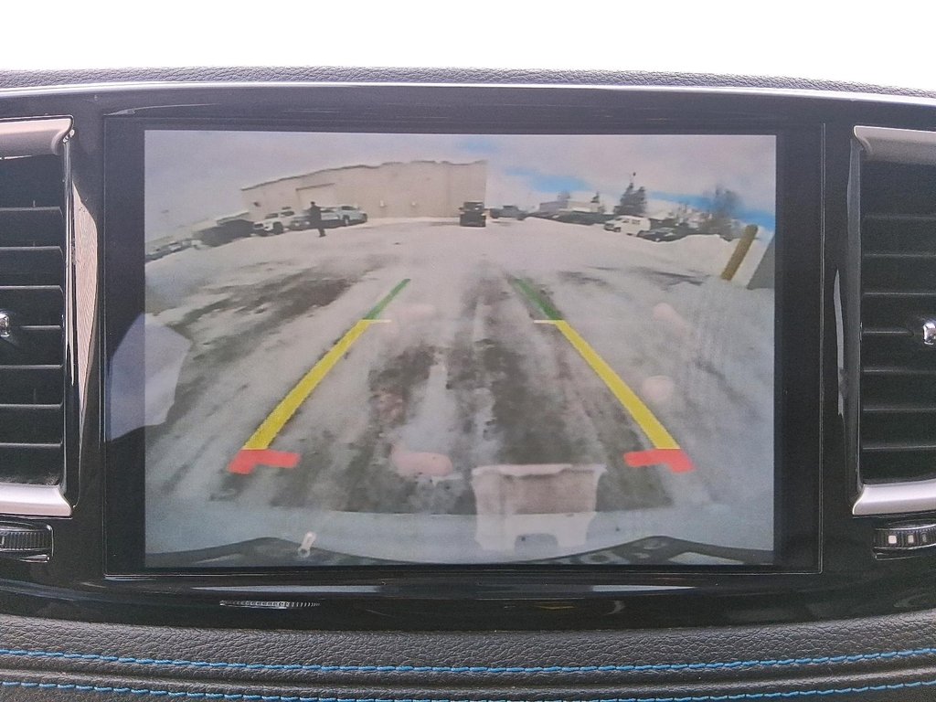 2021 Chrysler Pacifica Touring L in Stratford, Ontario - 18 - w1024h768px