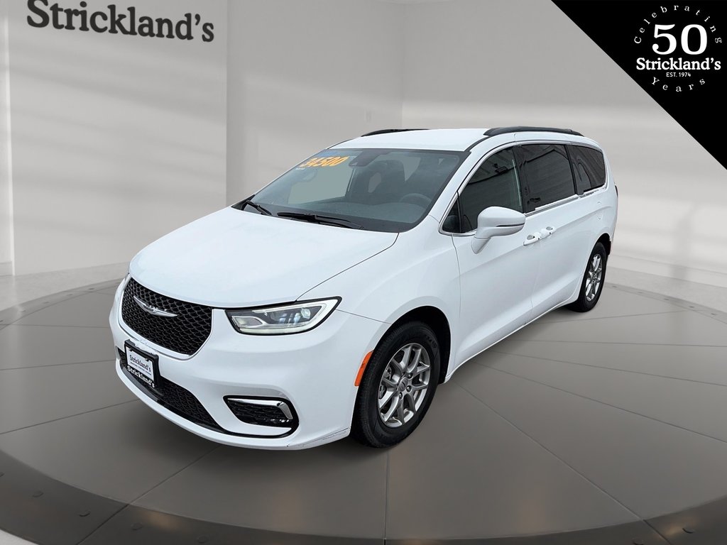 2022  Pacifica Touring in Stratford, Ontario - 1 - w1024h768px