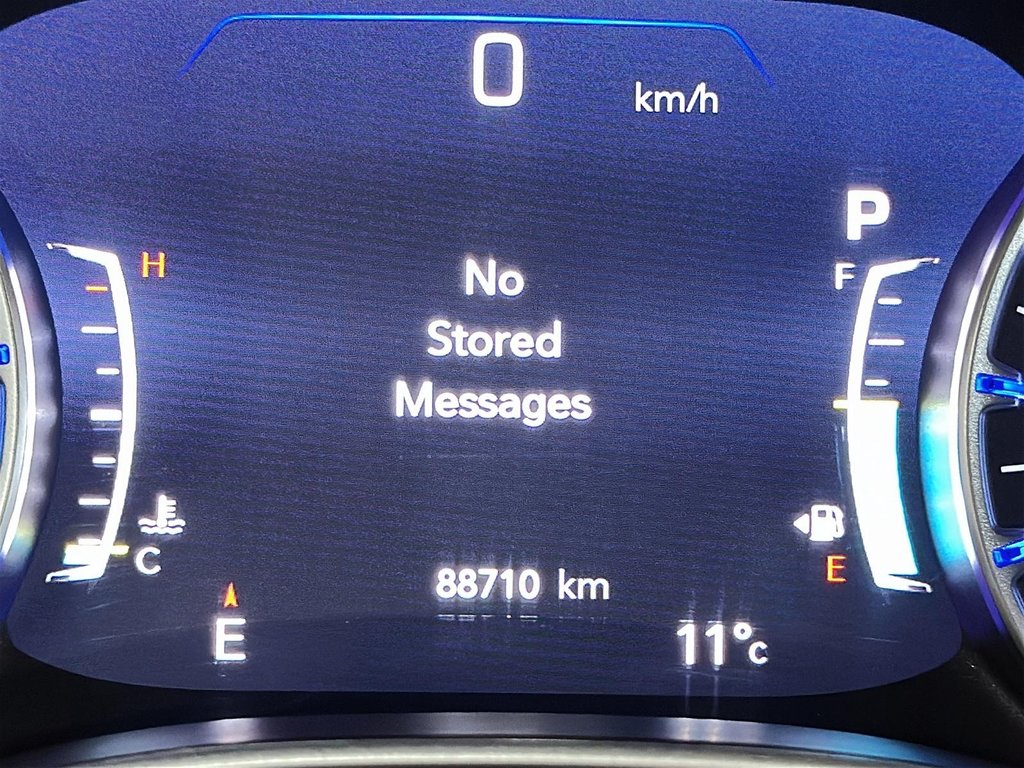 2023 Chrysler Pacifica Touring L FWD in Stratford, Ontario - 12 - w1024h768px