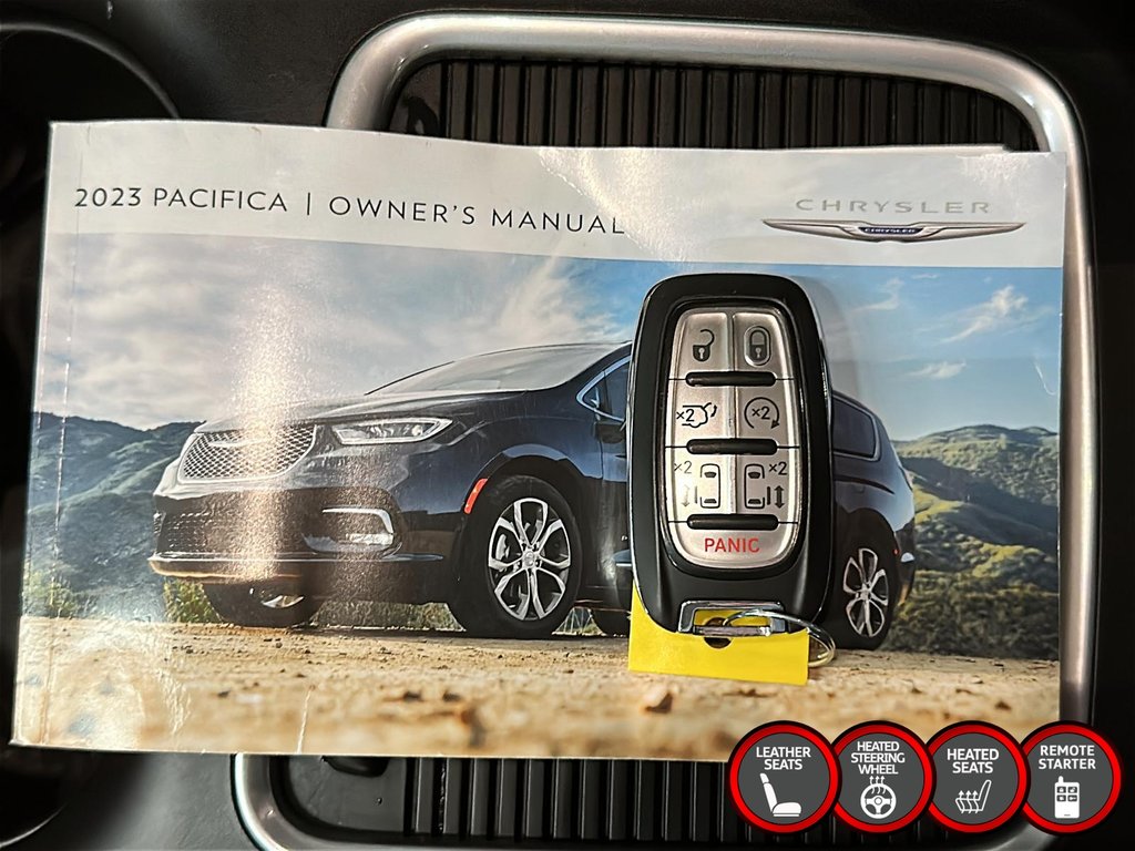 2023 Chrysler Pacifica Touring L FWD in Stratford, Ontario - 15 - w1024h768px