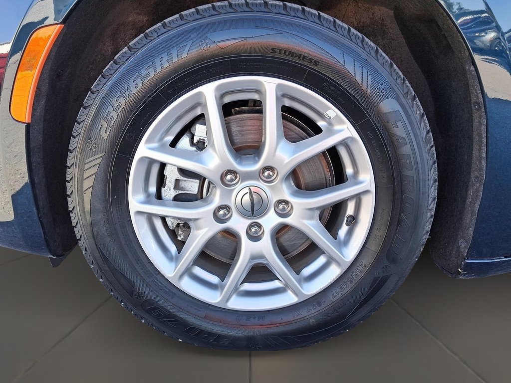 2024 Chrysler Pacifica Touring-L FWD in Stratford, Ontario - 7 - w1024h768px