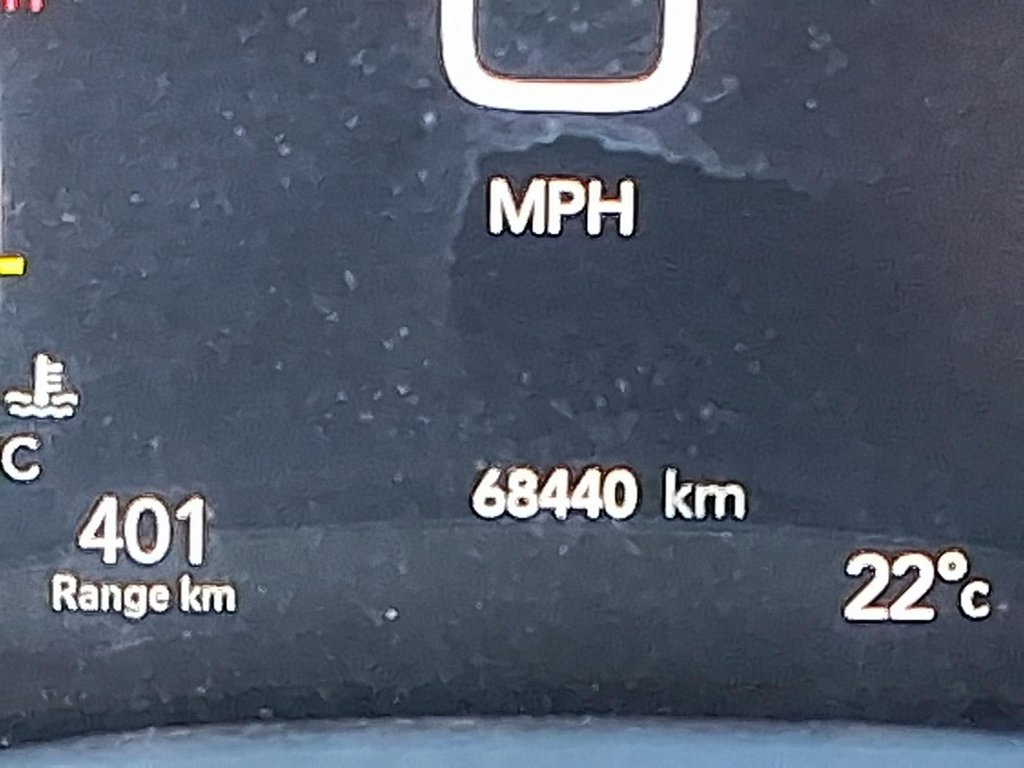 2024 Chrysler Pacifica Touring-L FWD in Stratford, Ontario - 13 - w1024h768px