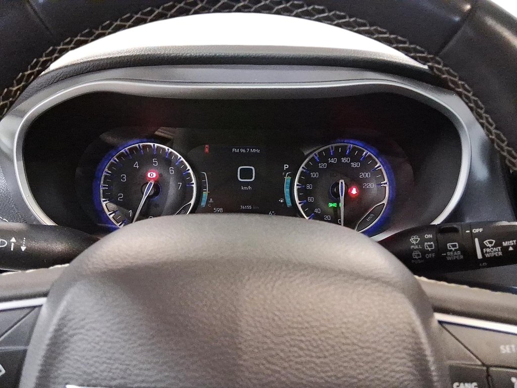 2024 Chrysler Pacifica Touring-L FWD in Stratford, Ontario - 16 - w1024h768px