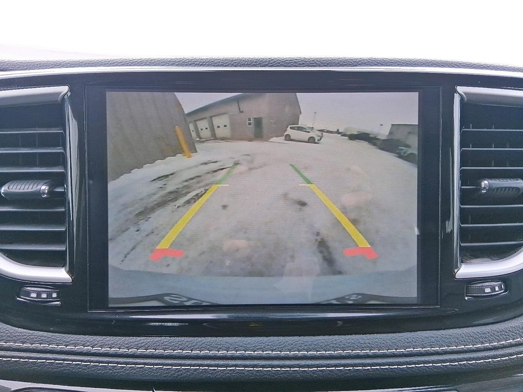 2024 Chrysler Pacifica Touring-L FWD in Stratford, Ontario - 18 - w1024h768px