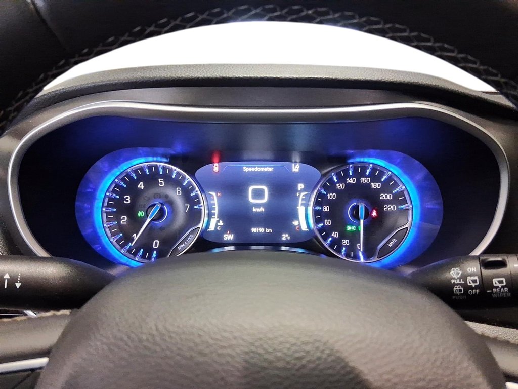 2024 Chrysler Pacifica Touring-L FWD in Stratford, Ontario - 15 - w1024h768px