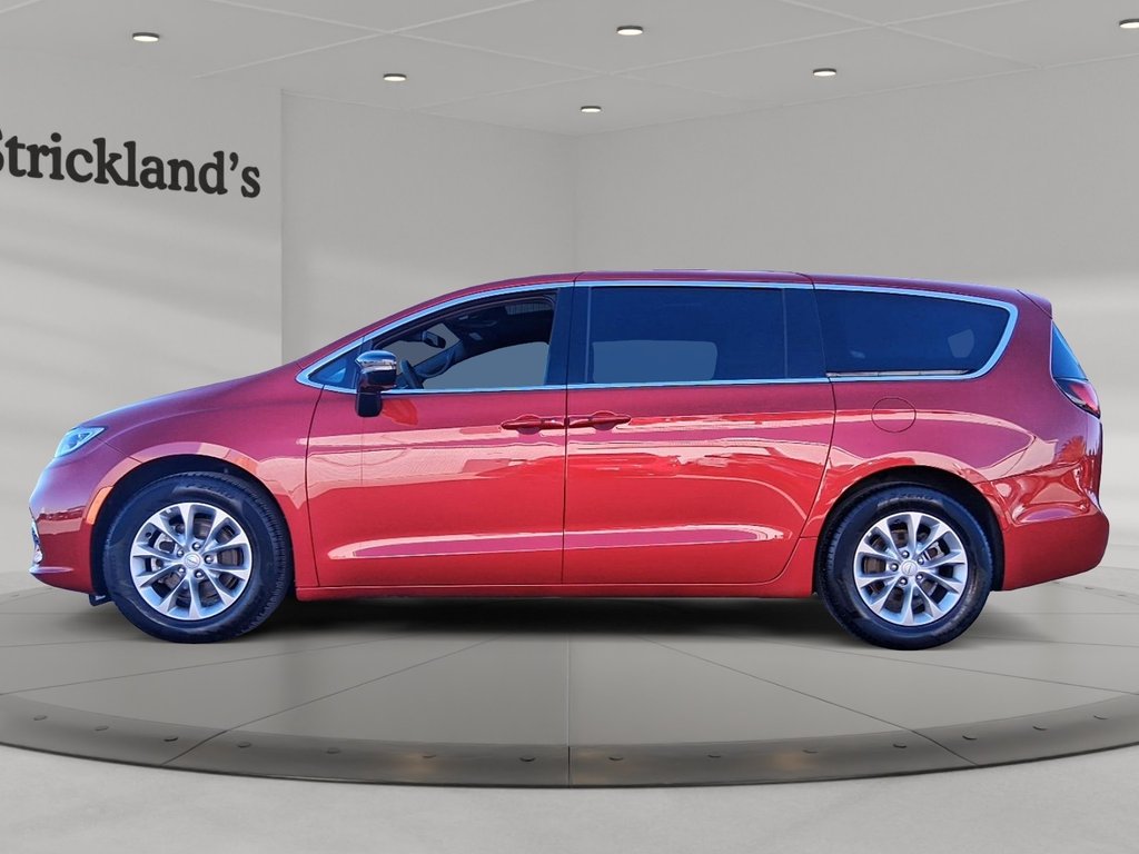 2026 Chrysler Pacifica Limited FWD in Stratford, Ontario - 3 - w1024h768px
