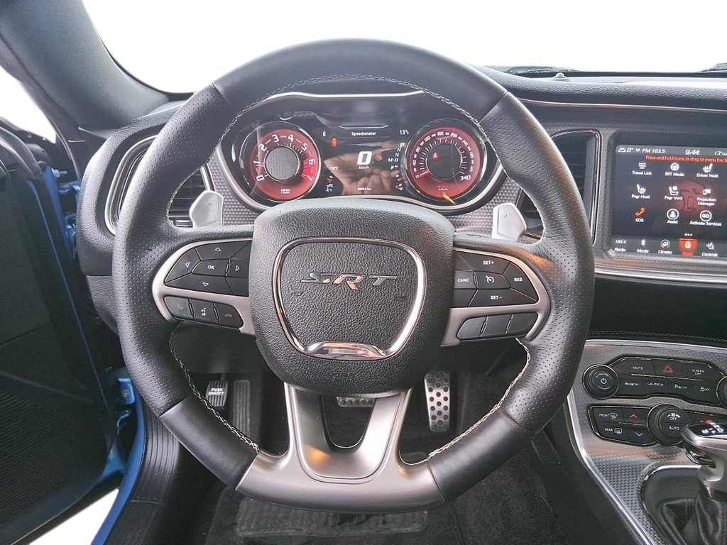 2018 Dodge Challenger SRT Hellcat in Stratford, Ontario - 12 - w1024h768px