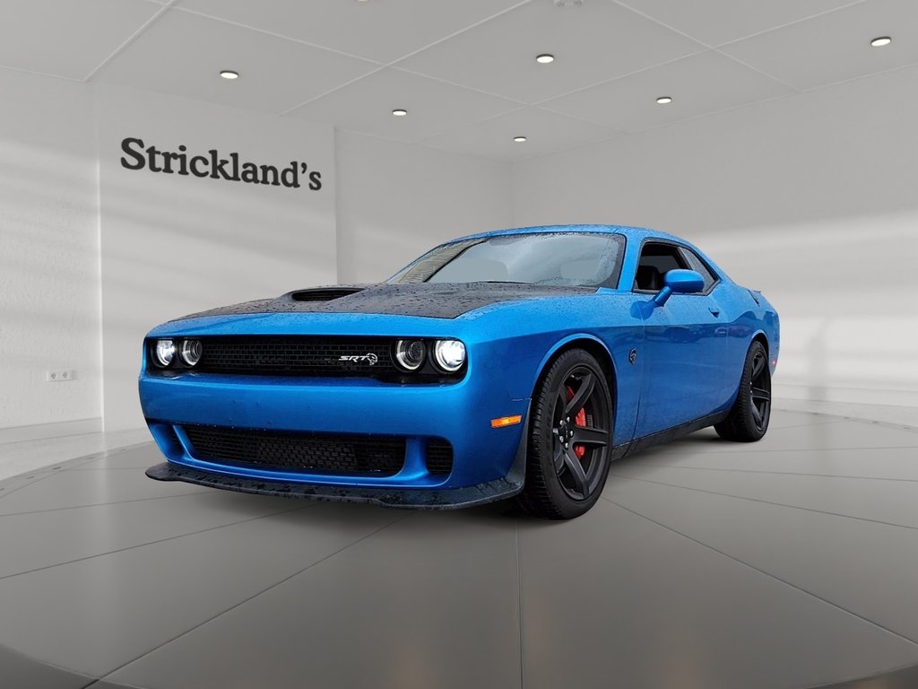 2018 Dodge Challenger SRT Hellcat in Stratford, Ontario - 1 - w1024h768px