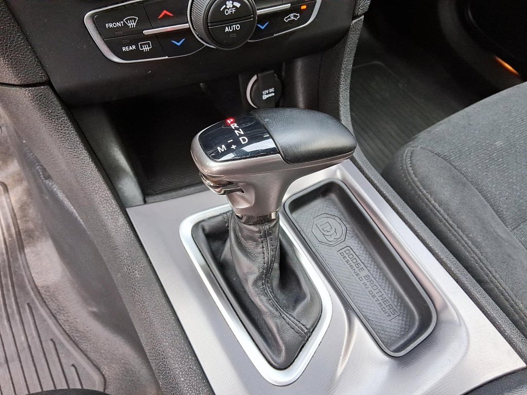 2020 Dodge Charger R/T RWD in Stratford, Ontario - 16 - w1024h768px