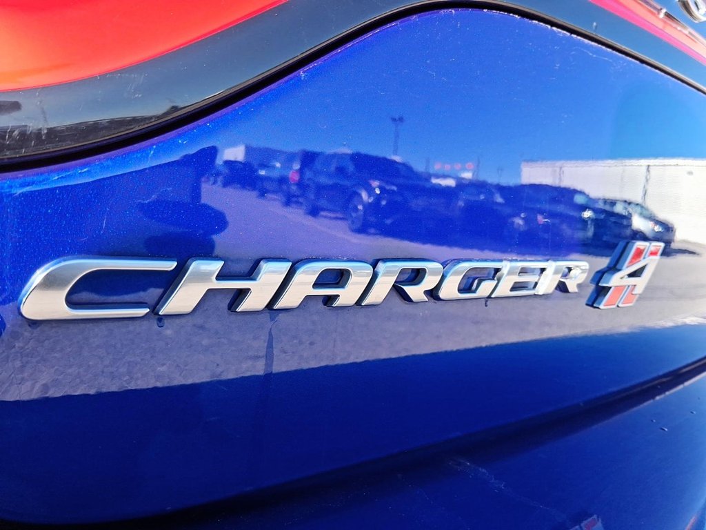 2022 Dodge Charger GT AWD in Stratford, Ontario - 8 - w1024h768px