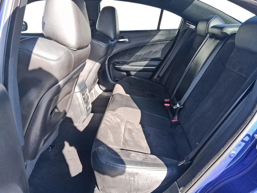 2022 Dodge Charger GT AWD in Stratford, Ontario - 11 - w1024h768px