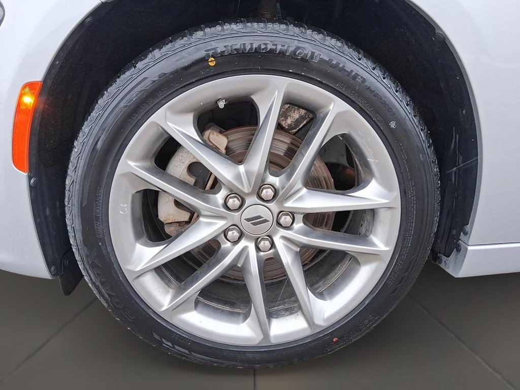 2023 Dodge Charger SXT AWD in Stratford, Ontario - 7 - w1024h768px