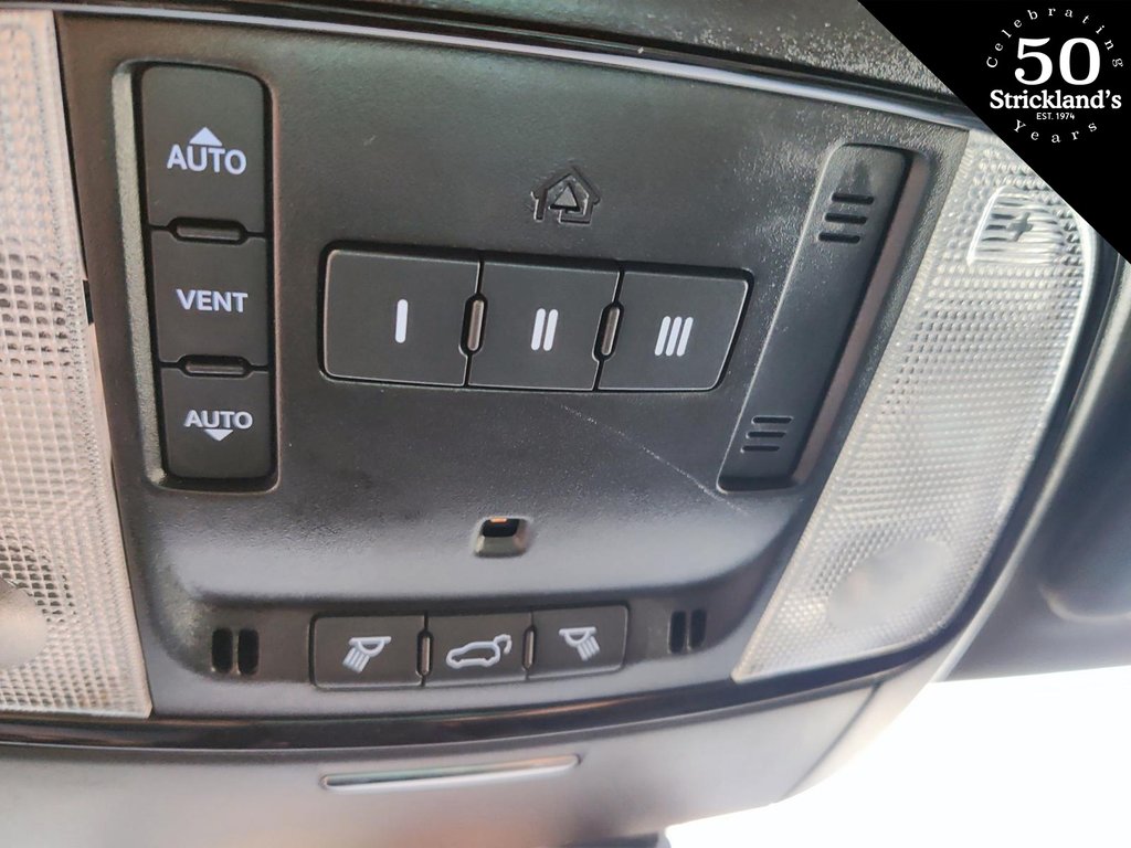 2023 Dodge Durango GT AWD in Stratford, Ontario - 17 - w1024h768px
