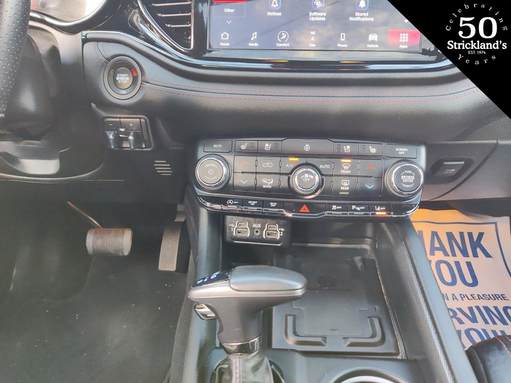 2023 Dodge Durango GT AWD in Stratford, Ontario - 14 - w1024h768px