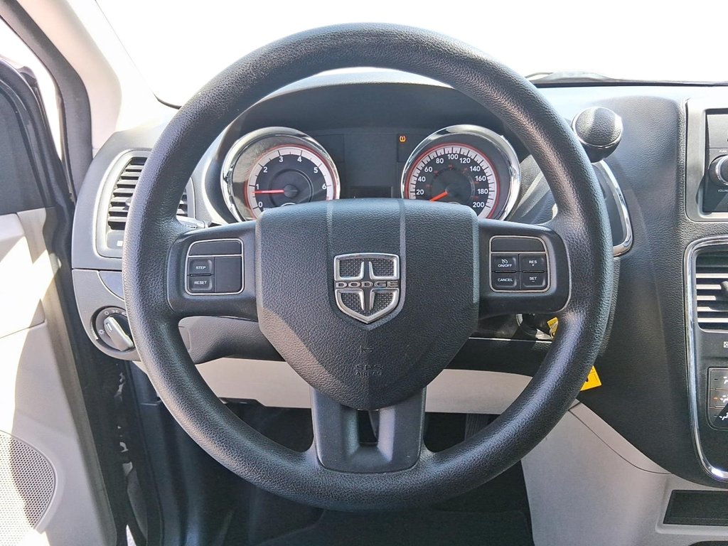 2012 Dodge Grand Caravan Crew in Stratford, Ontario - 13 - w1024h768px