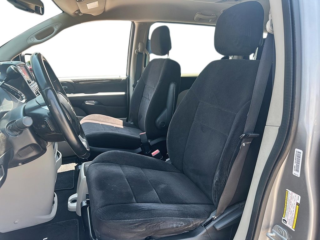 2013 Dodge Grand Caravan Crew in Stratford, Ontario - 8 - w1024h768px