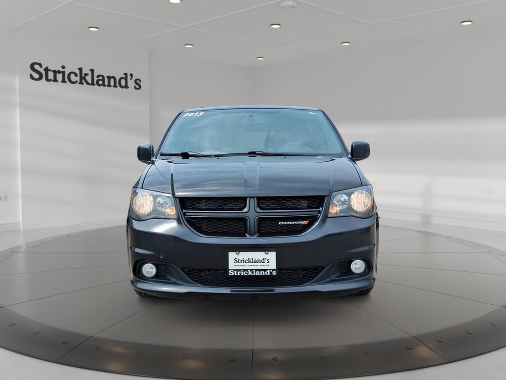 2015 Dodge Grand Caravan R/T in Stratford, Ontario - 2 - w1024h768px