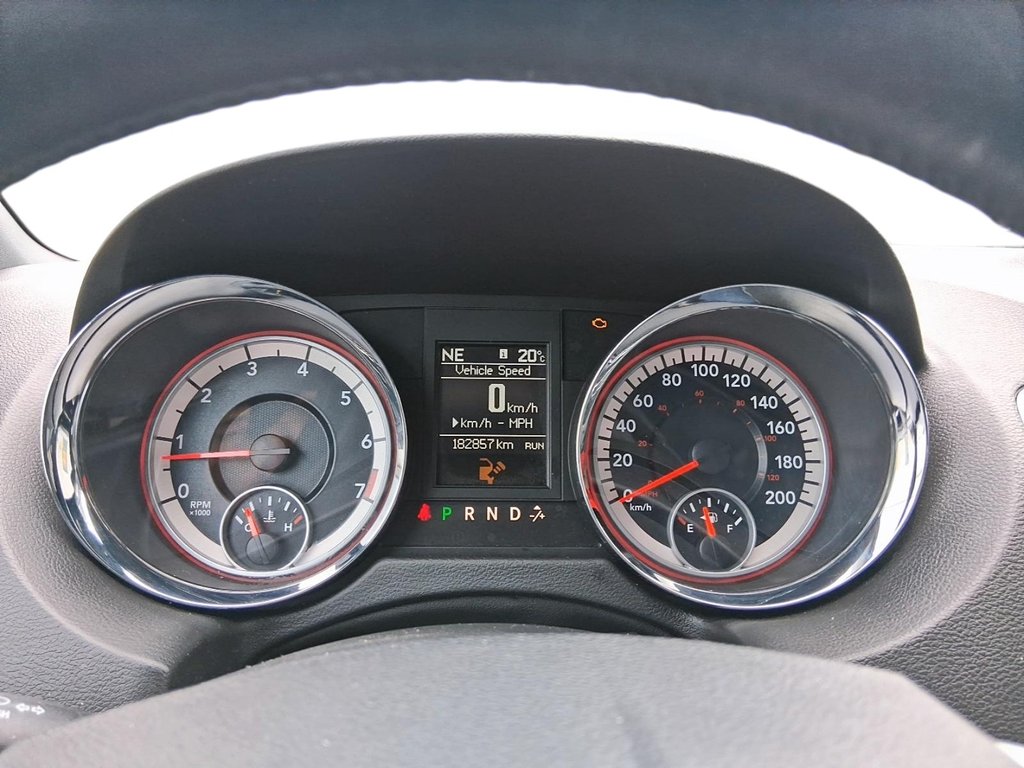 2015 Dodge Grand Caravan R/T in Stratford, Ontario - 15 - w1024h768px