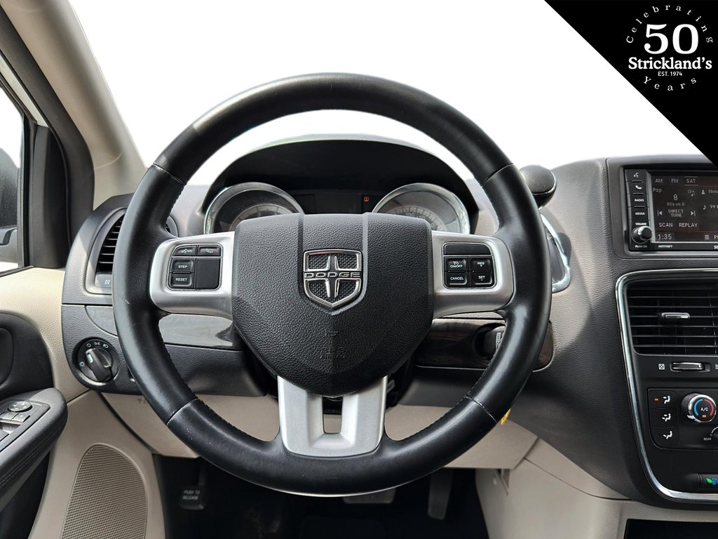 2016 Dodge Grand Caravan SE / SXT in Stratford, Ontario - 8 - w1024h768px