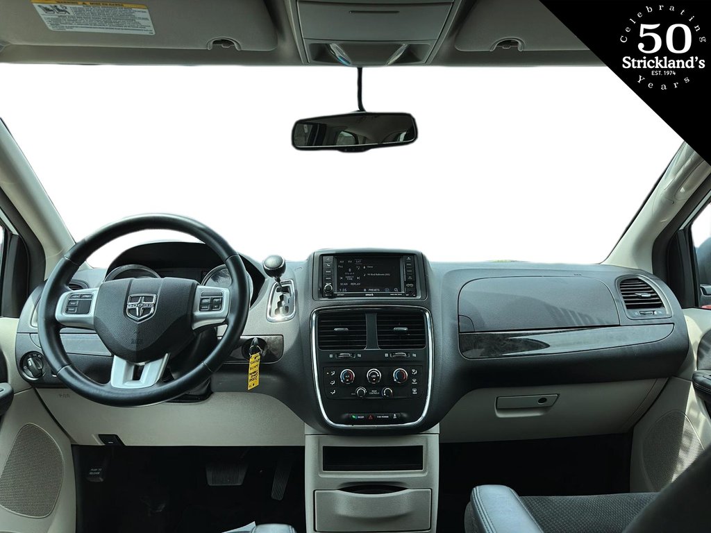 2016 Dodge Grand Caravan SE / SXT in Stratford, Ontario - 7 - w1024h768px
