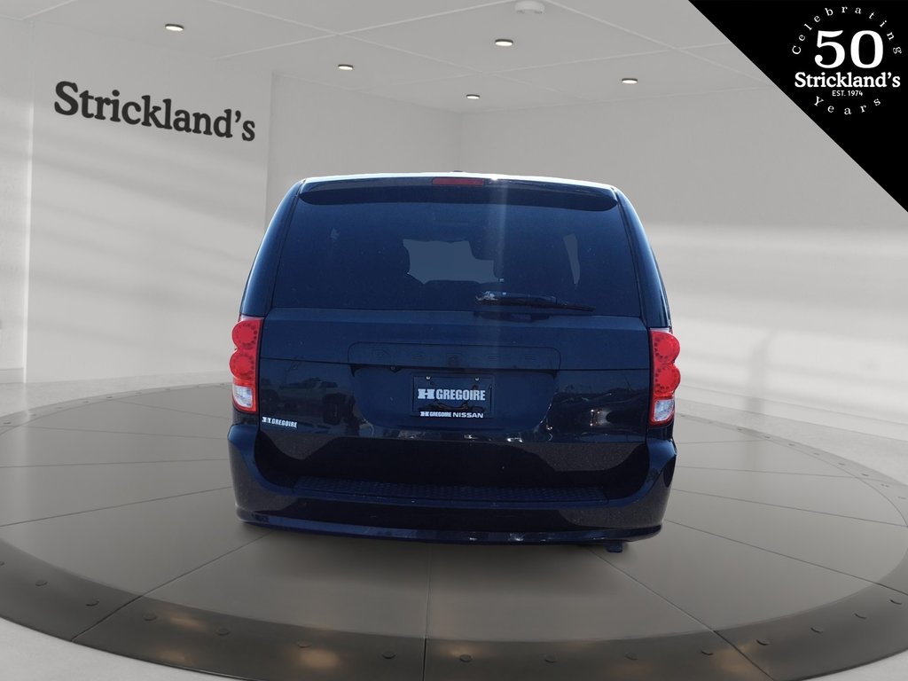 2016  Grand Caravan SE / SXT in Stratford, Ontario - 3 - w1024h768px