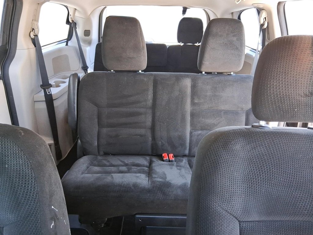 2016 Dodge Grand Caravan Crew in Stratford, Ontario - 10 - w1024h768px