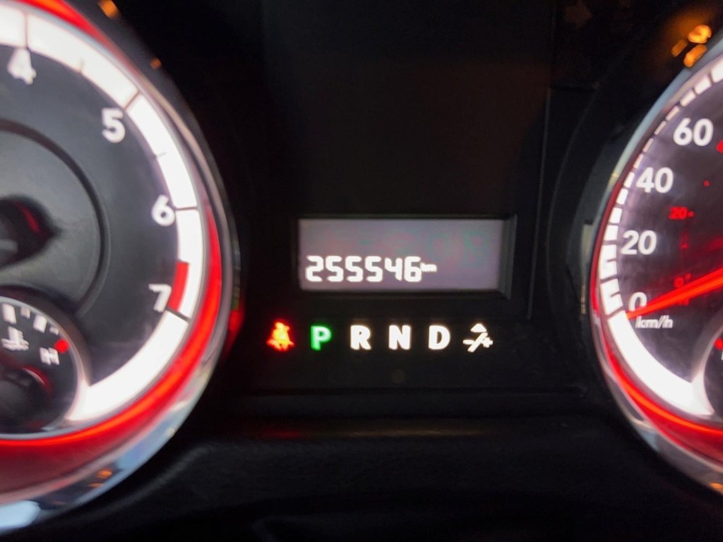2017 Dodge Grand Caravan CVP / SXT in Stratford, Ontario - 12 - w1024h768px