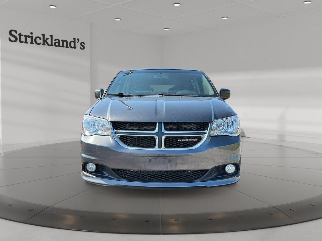 2017 Dodge Grand Caravan CVP / SXT in Stratford, Ontario - 2 - w1024h768px