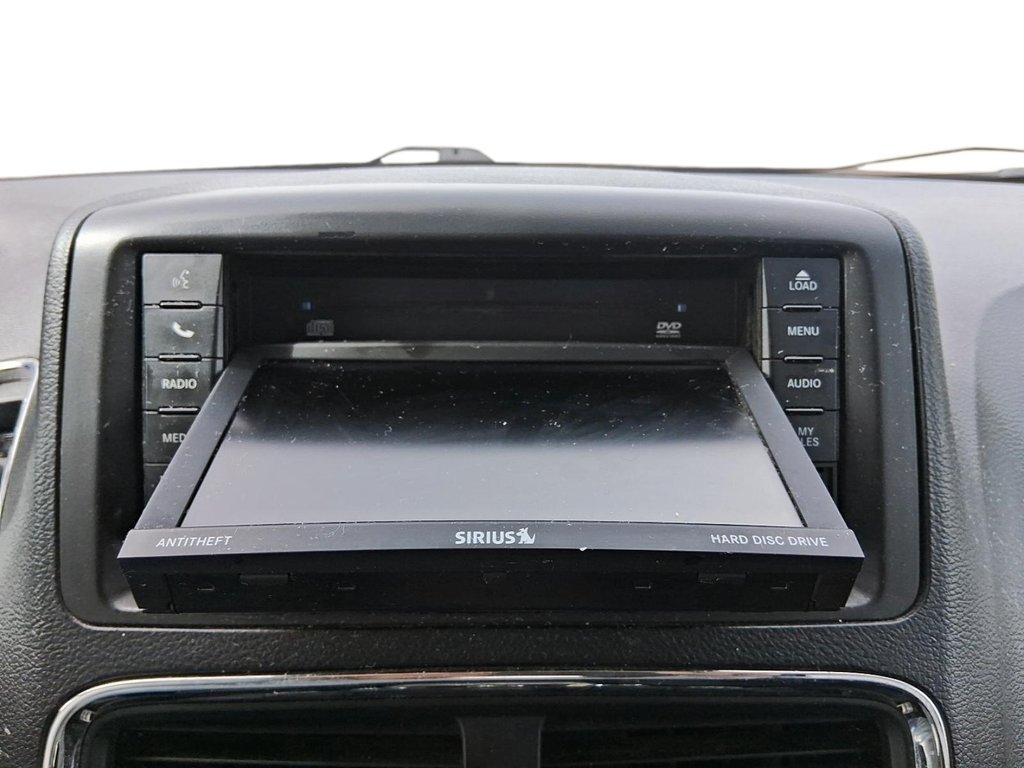 2017 Dodge Grand Caravan CVP / SXT in Stratford, Ontario - 16 - w1024h768px